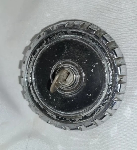 Tampa De Combustível Original Usada Opala Comodoro (Usado